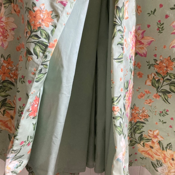 House of CB Sabrina Floral Print Corset Bustier Midi Floral Dress with Box - Picture 13 of 15